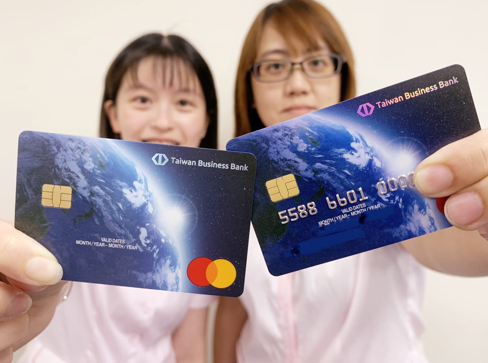出國血拚帶臺灣企銀鈦金商旅卡 美英日韓加碼3%回饋